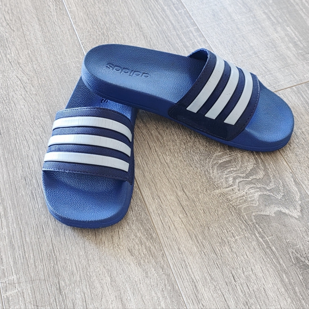 Adidas Adilette Shower Slides - Picture 3 of 4